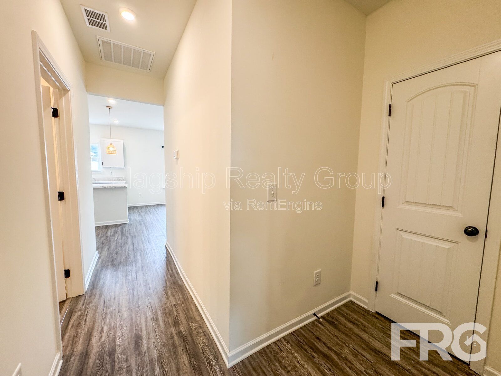 Gallery Image 17