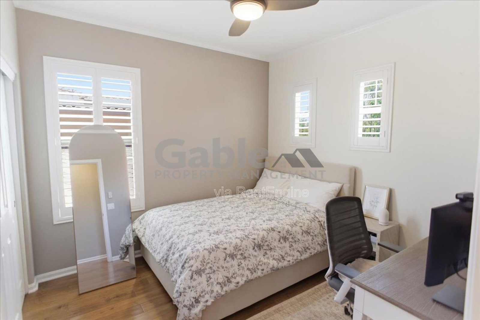 Gallery Image 17