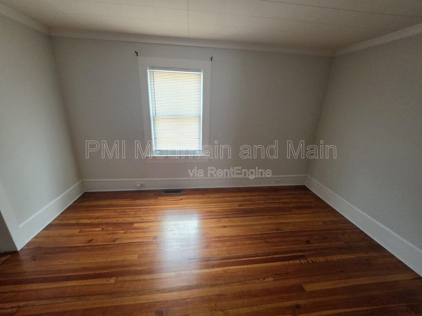 Gallery Image 36