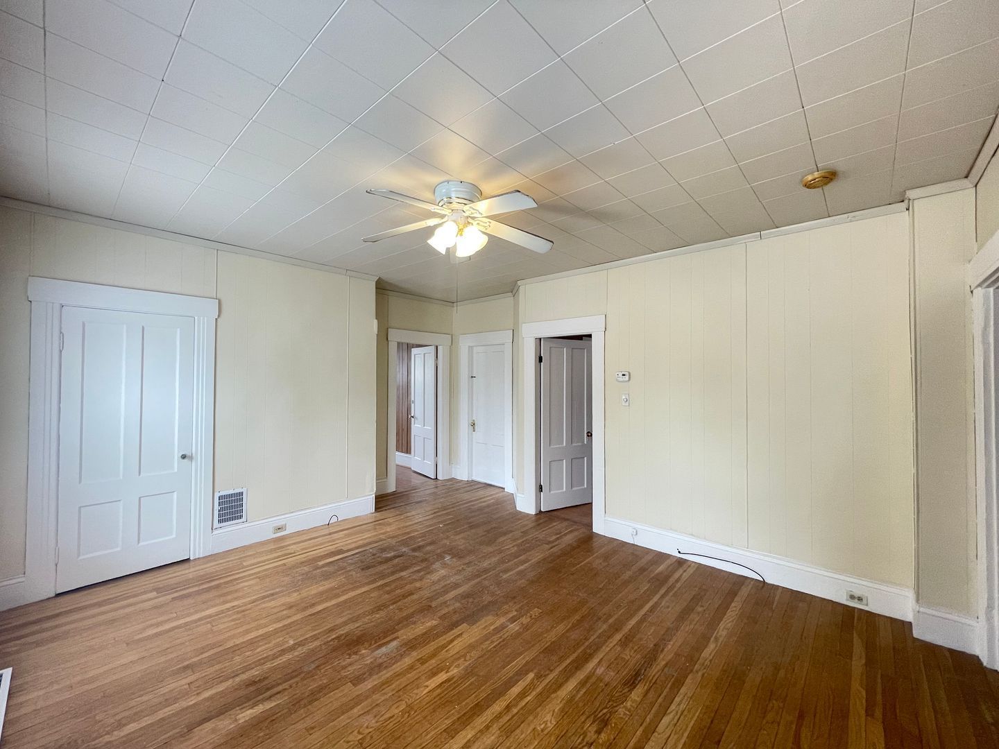 Gallery Image 19