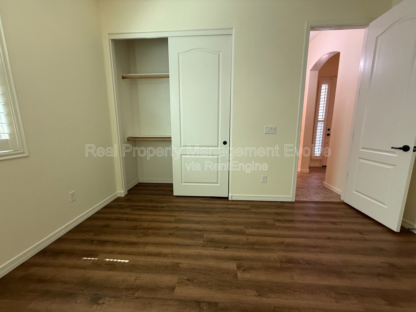 Gallery Image 27