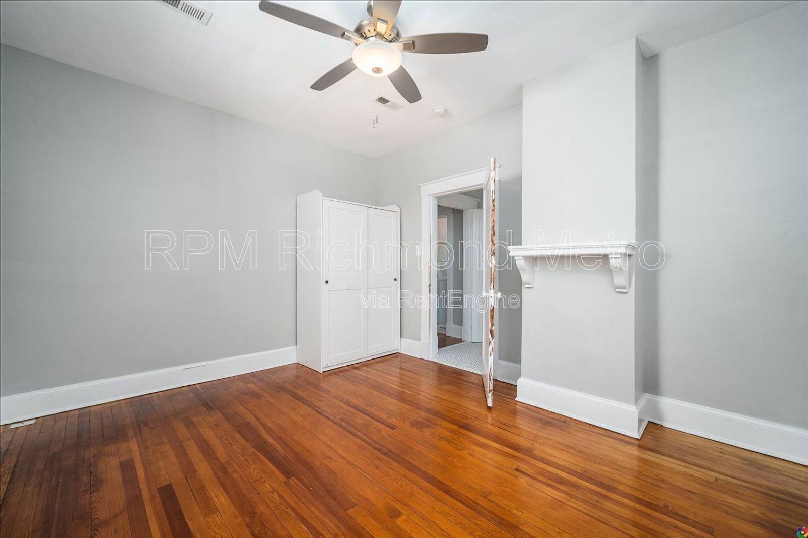 Gallery Image 19