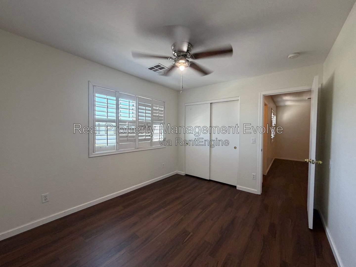 Gallery Image 19