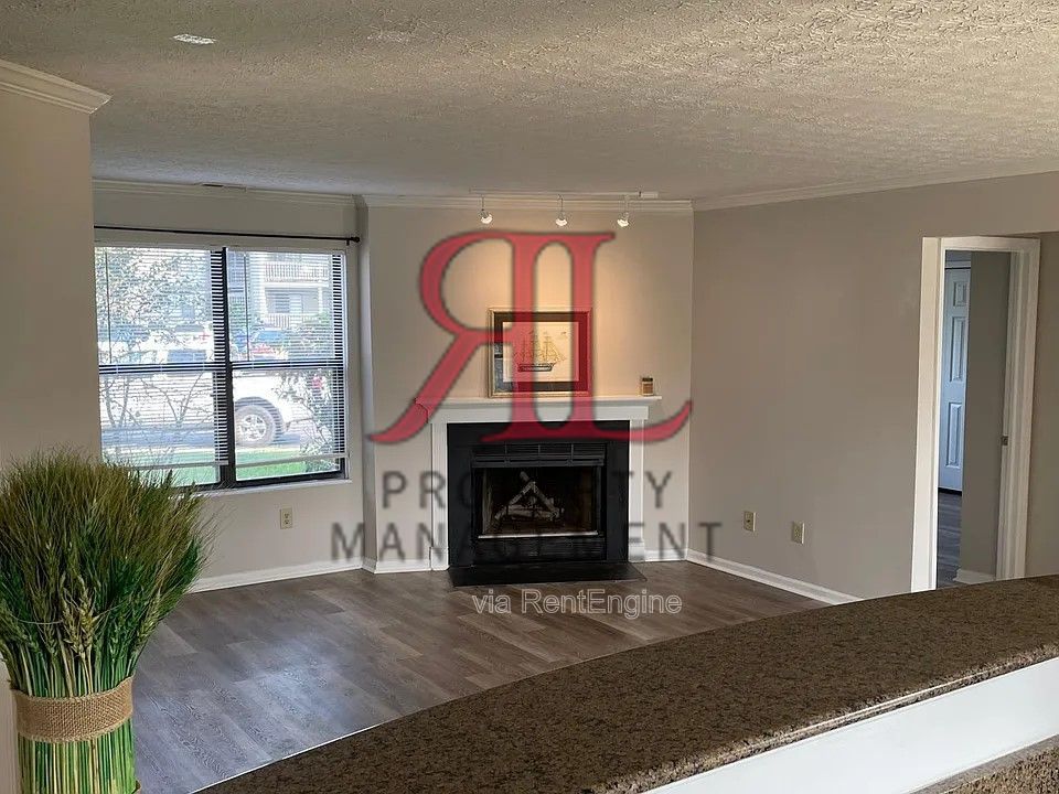 Gallery Image 0