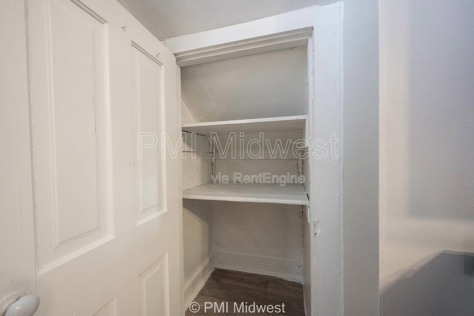 Gallery Image 18