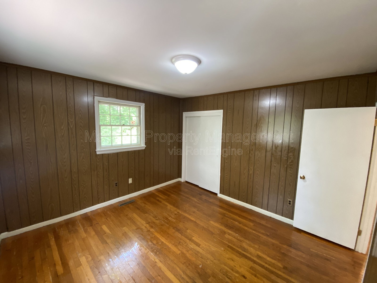 Gallery Image 19