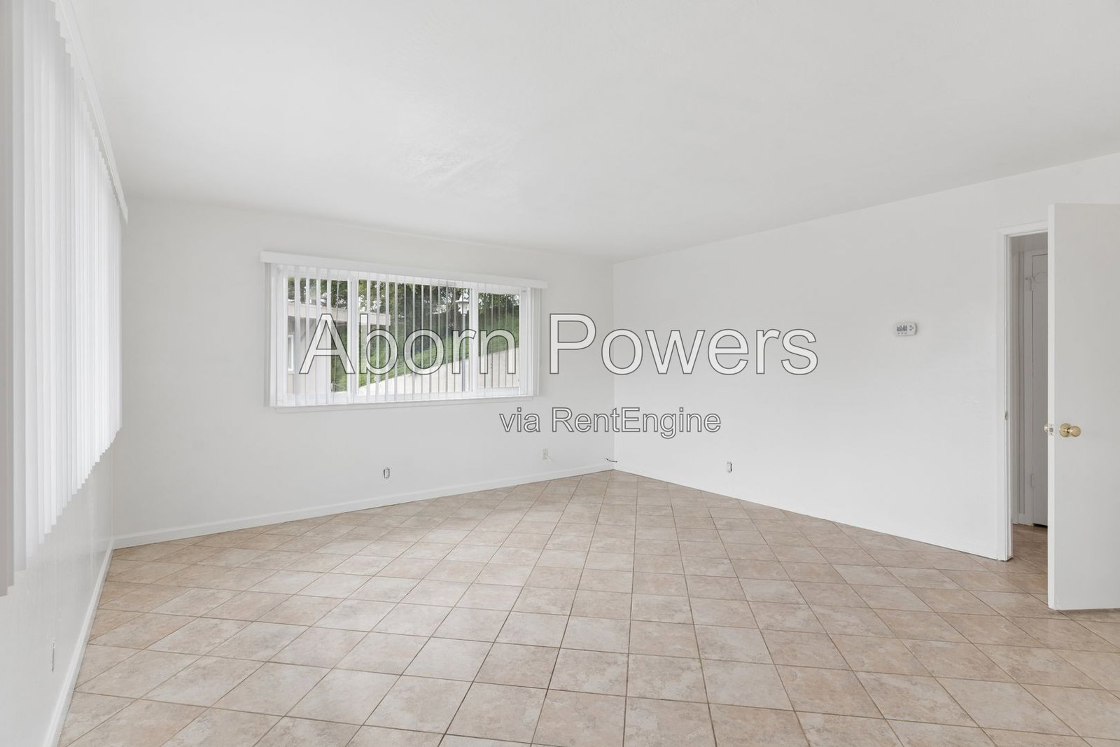 Gallery Image 0