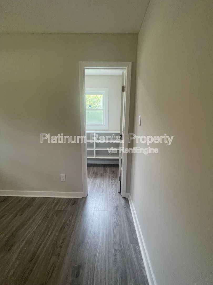 Gallery Image 71
