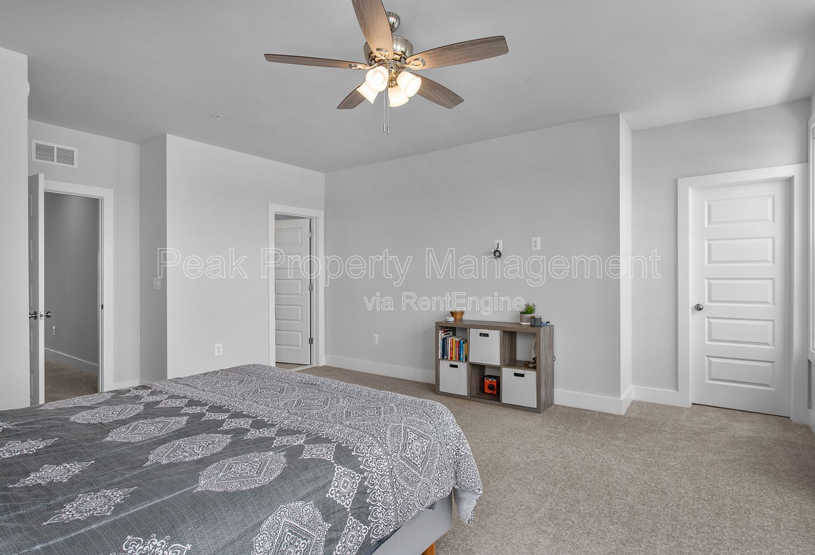 Gallery Image 17