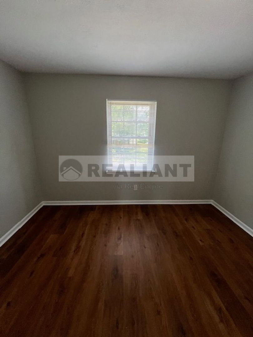 Gallery Image 14