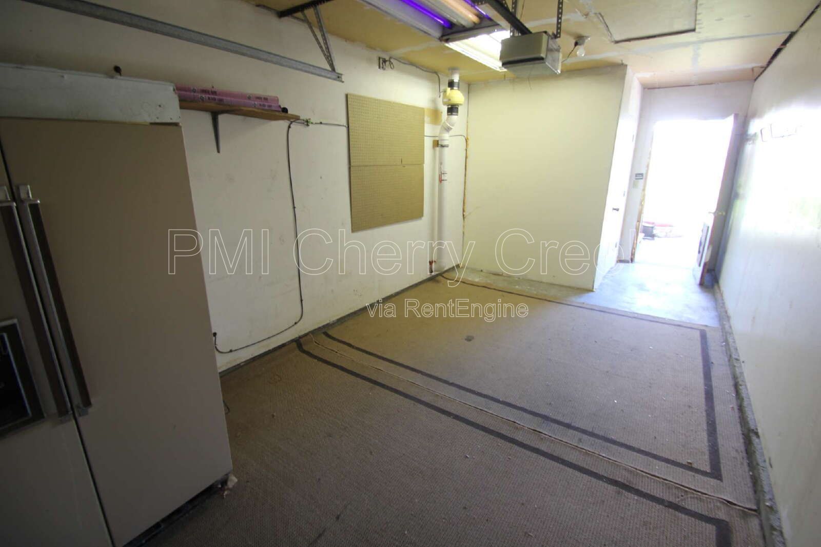 Gallery Image 16