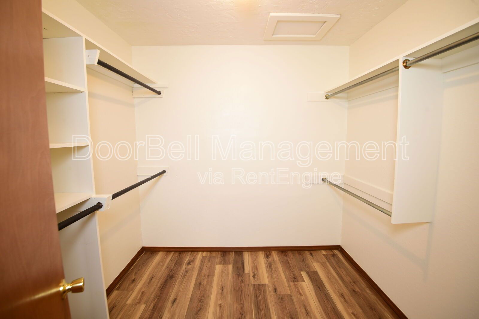 Gallery Image 16