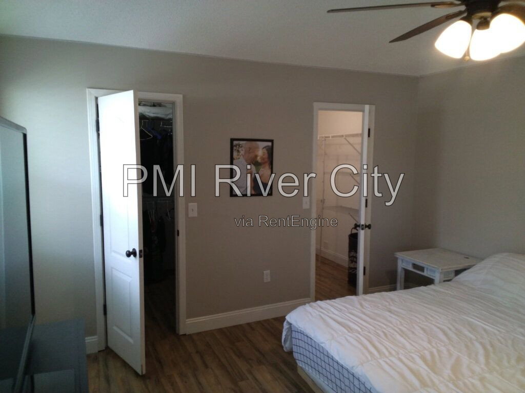 Gallery Image 31