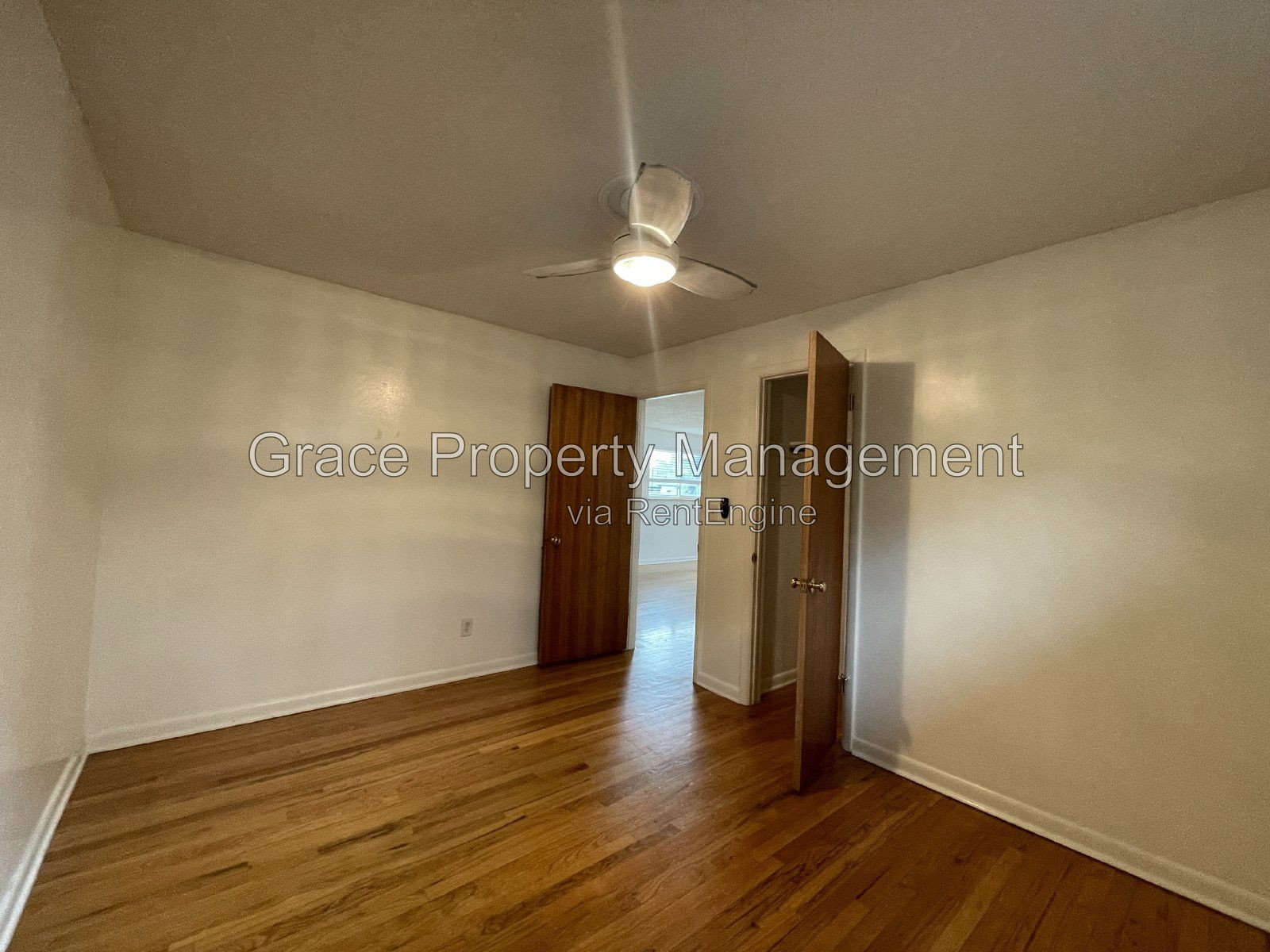 Gallery Image 14