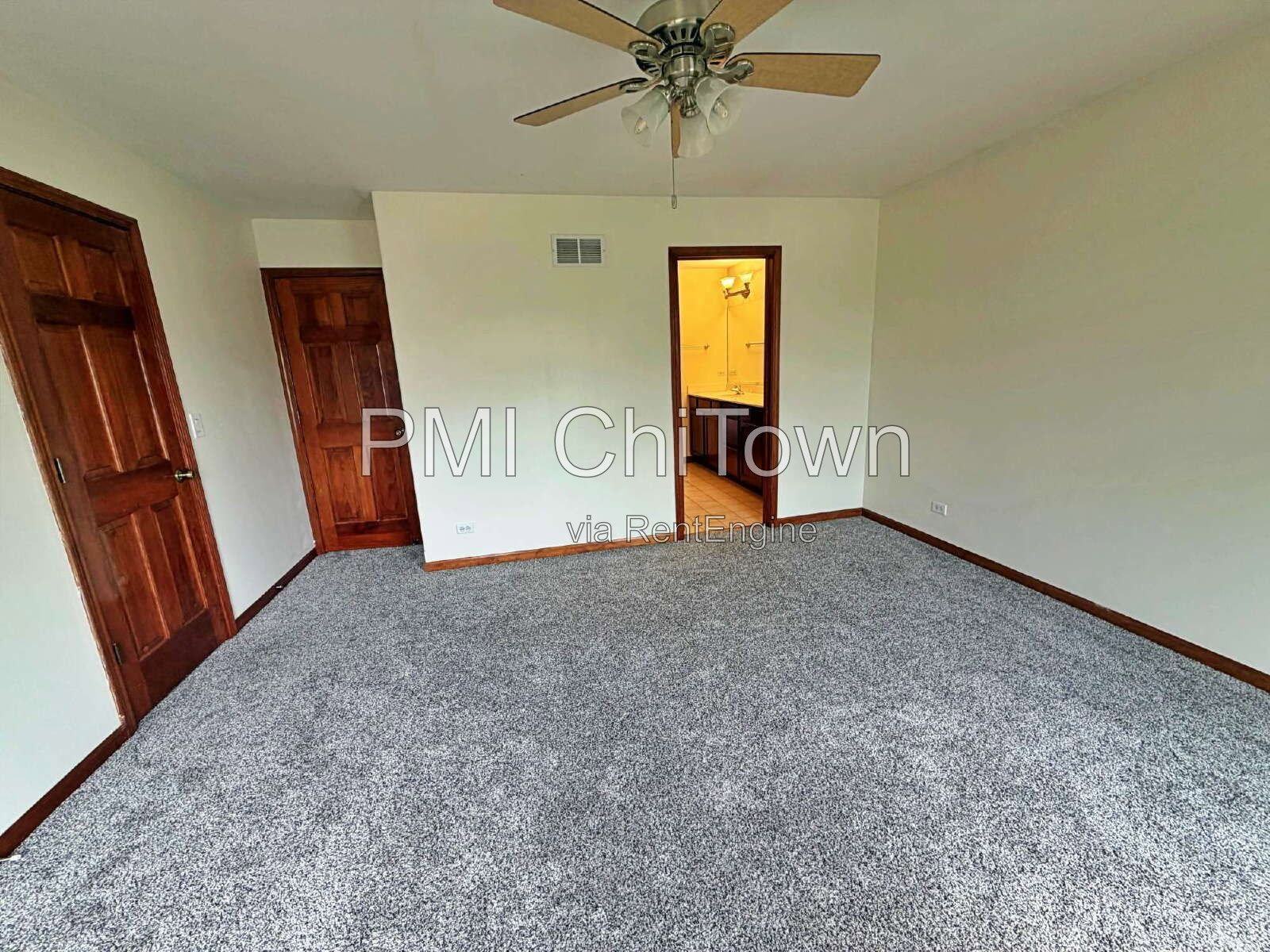 Gallery Image 22