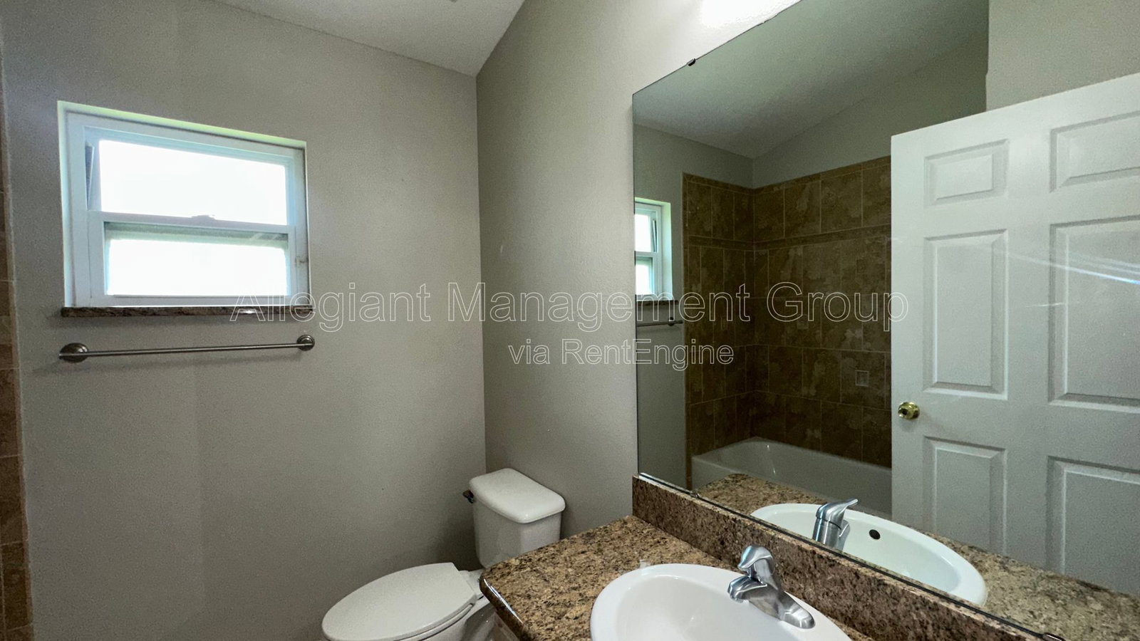 Gallery Image 19