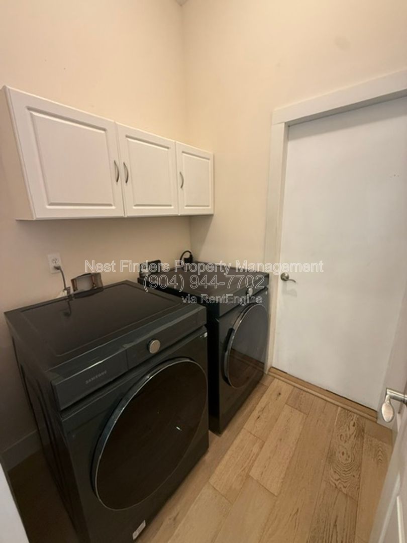 Gallery Image 31