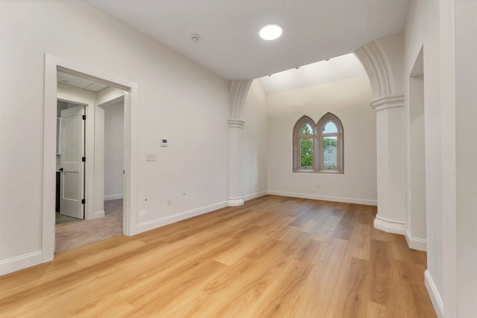 Gallery Image 12