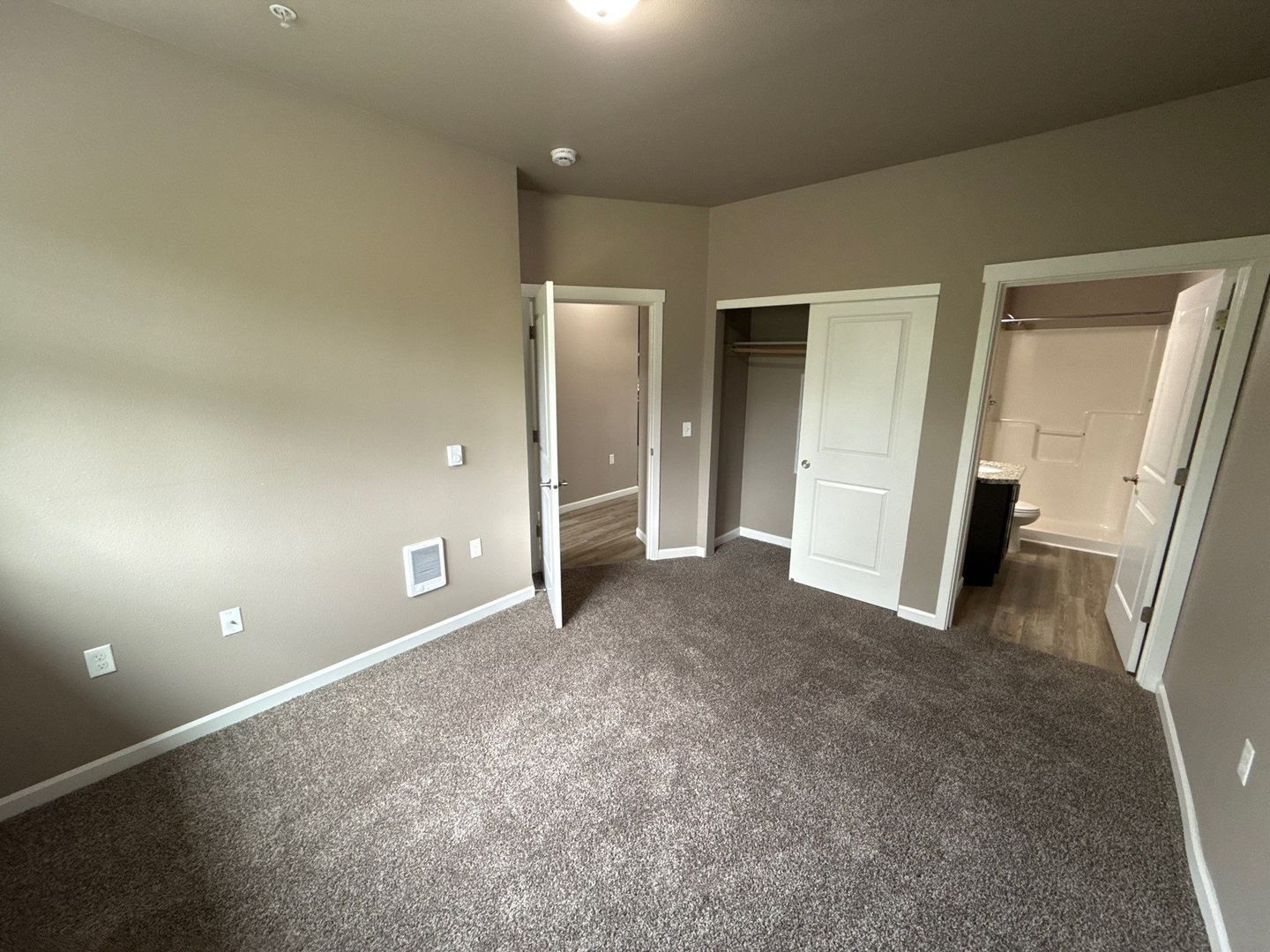 Gallery Image 21