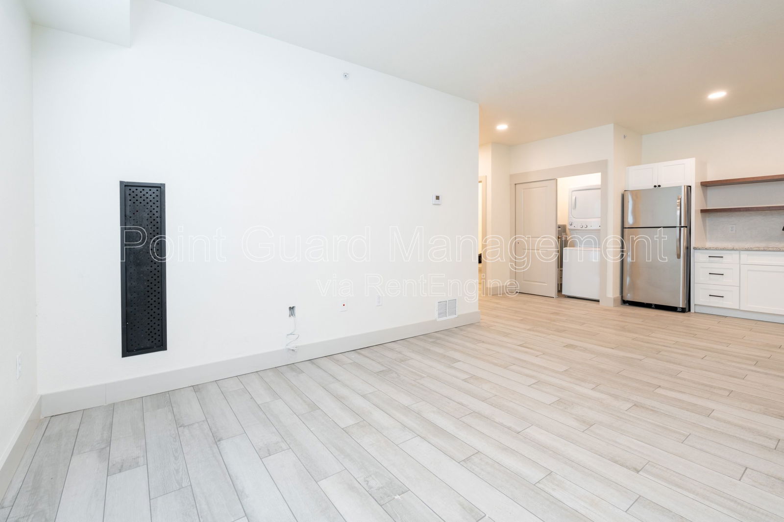Gallery Image 0