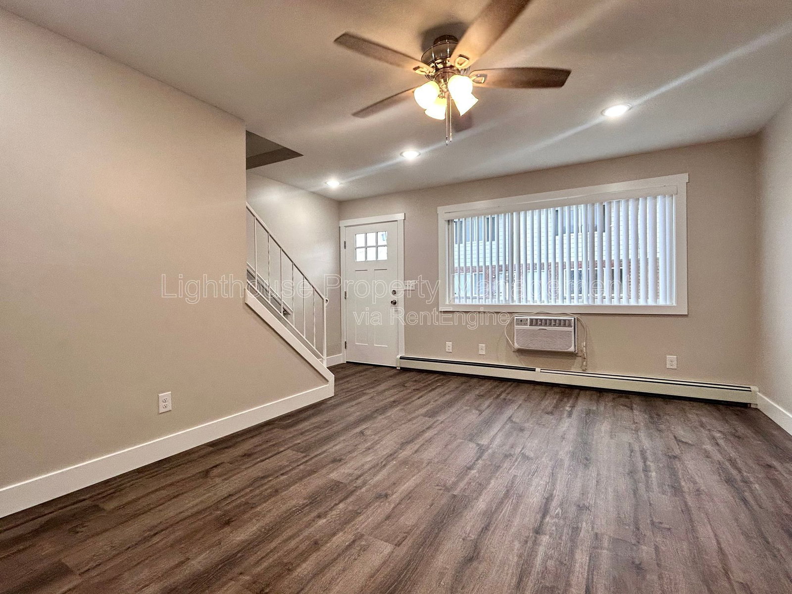 Gallery Image 19