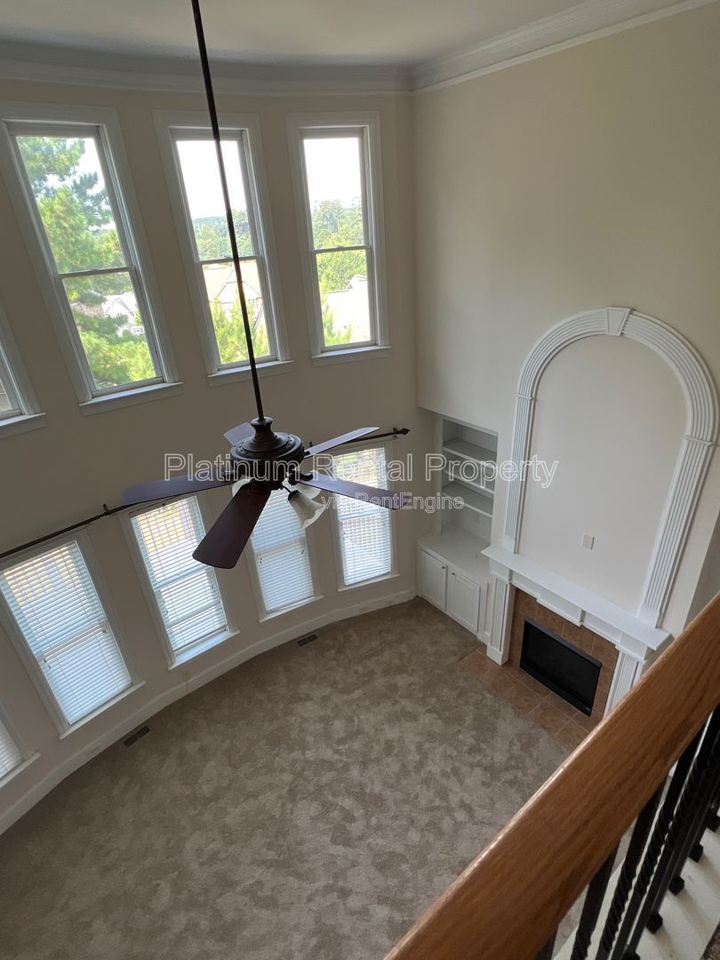Gallery Image 22