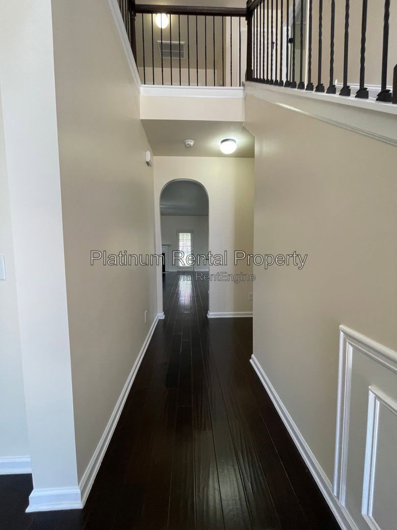 Gallery Image 9