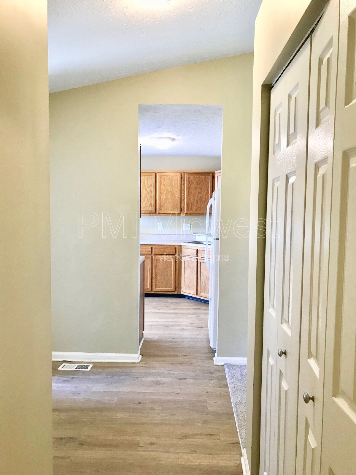 Gallery Image 16