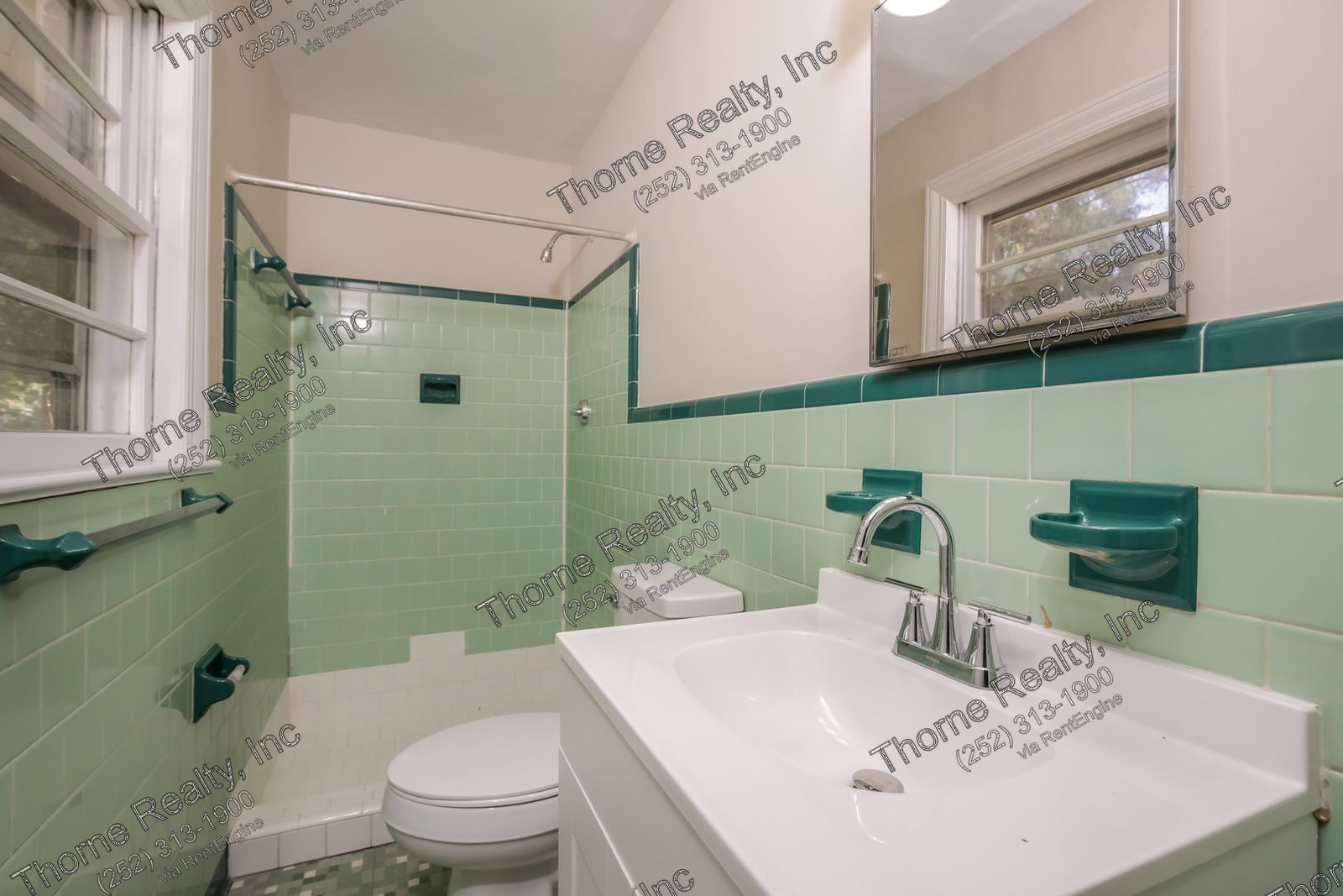 Gallery Image 13