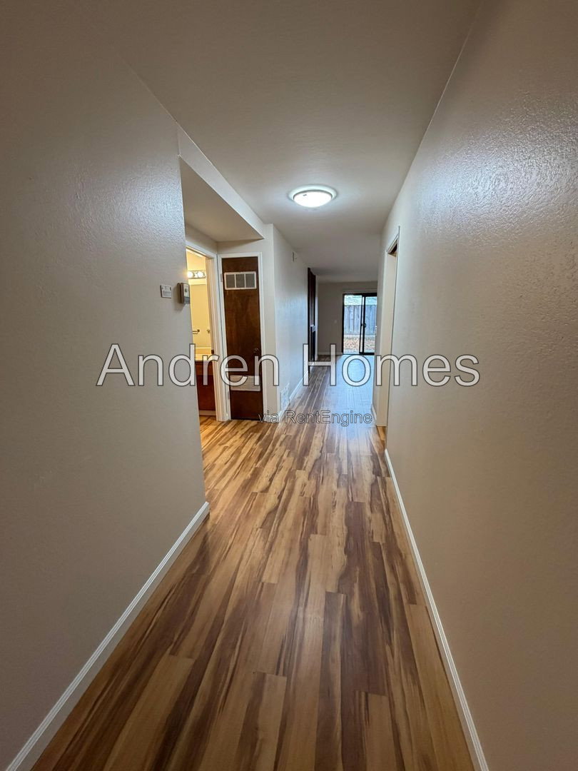Gallery Image 42