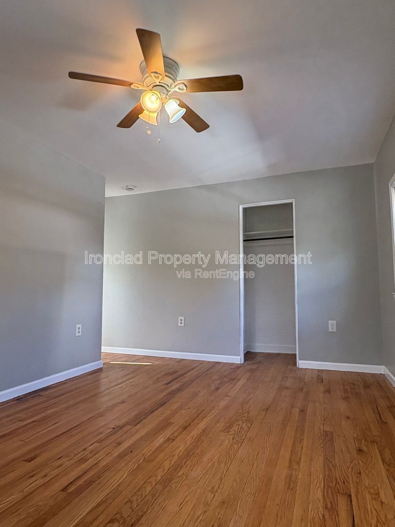 Gallery Image 11