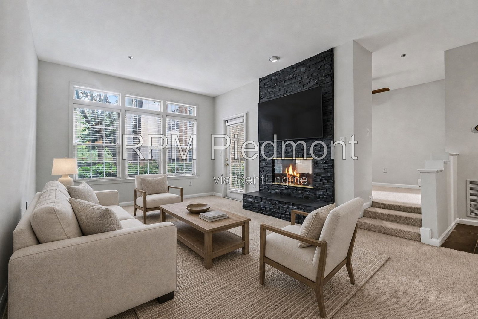 Gallery Image 0