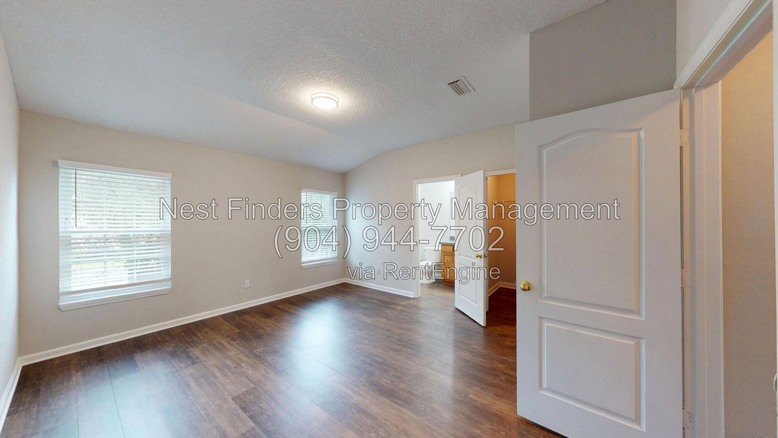 Gallery Image 16