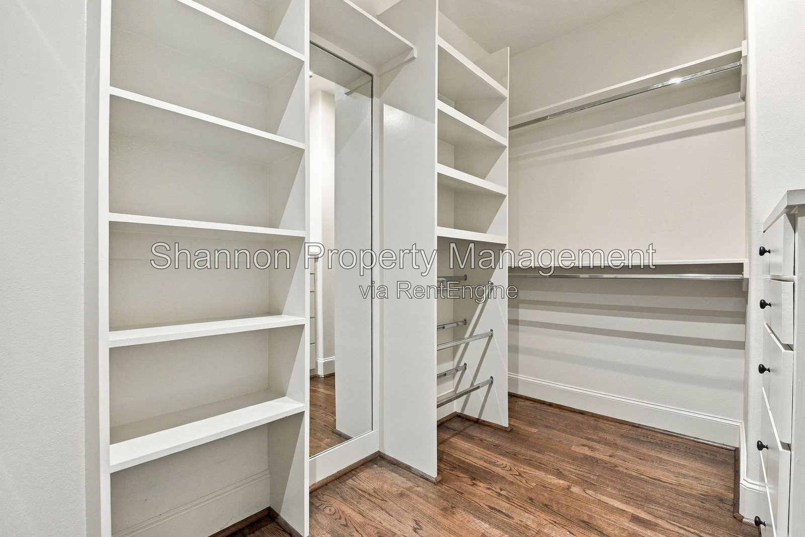 Gallery Image 40