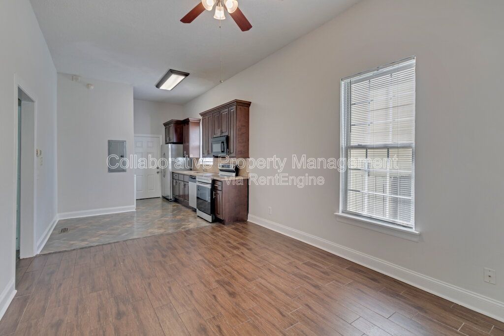Gallery Image 14