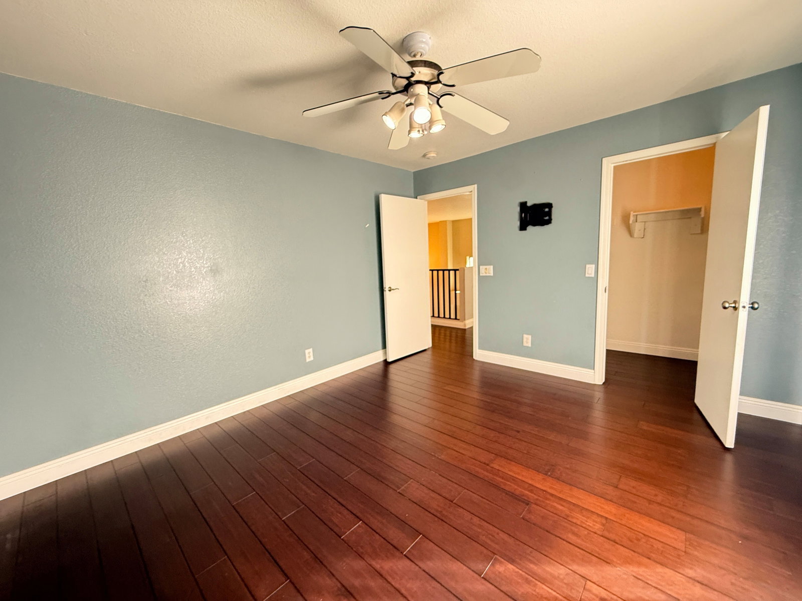 Gallery Image 21