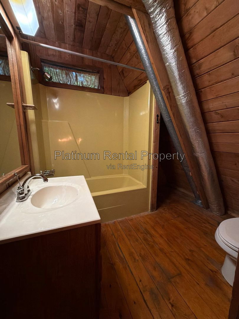 Gallery Image 13