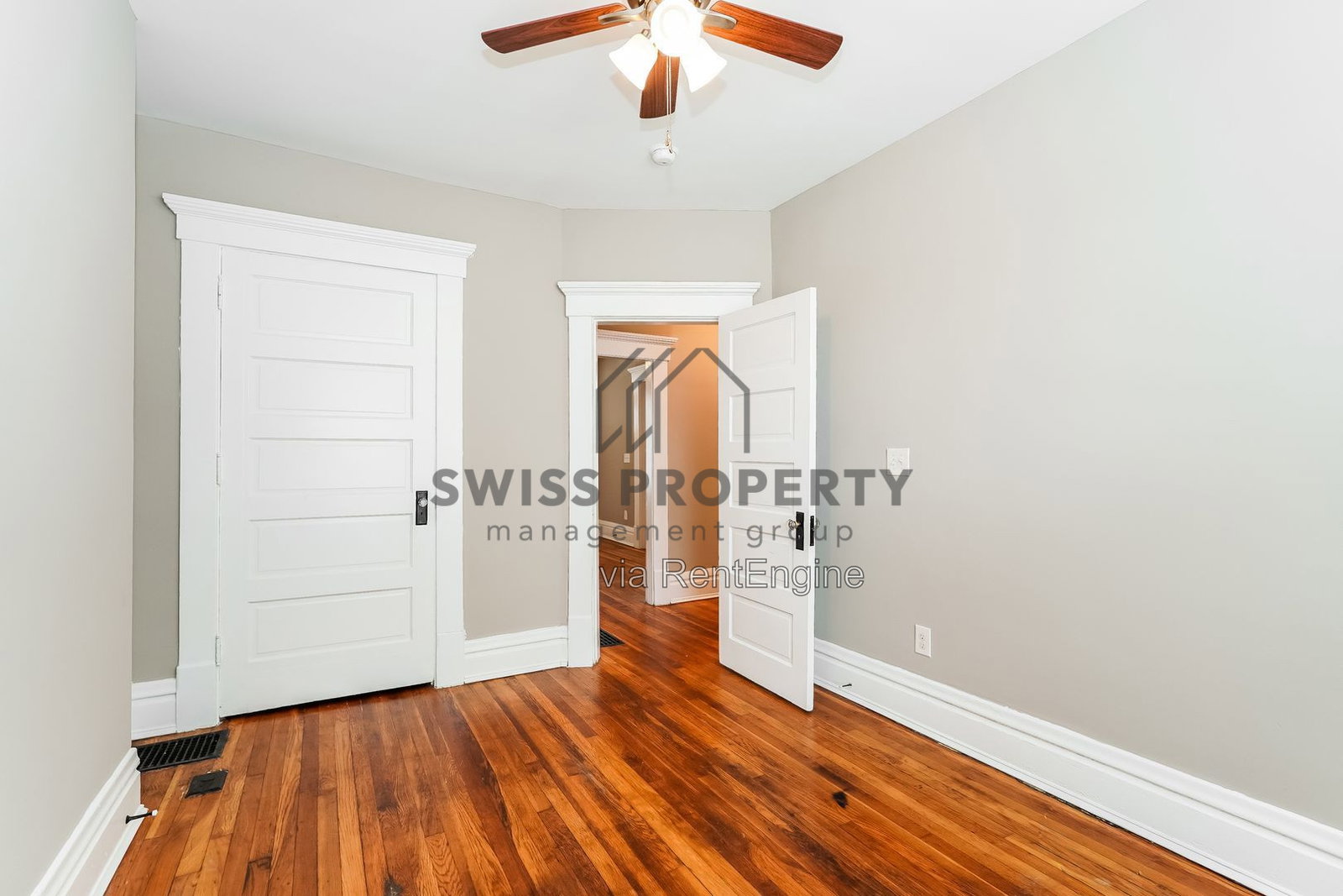 Gallery Image 14