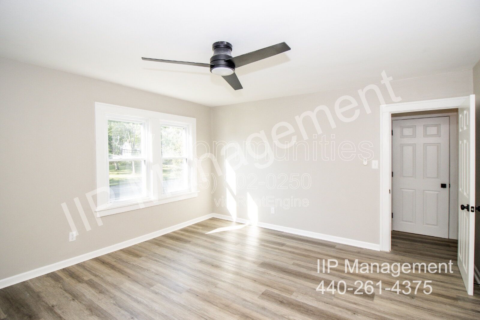 Gallery Image 16