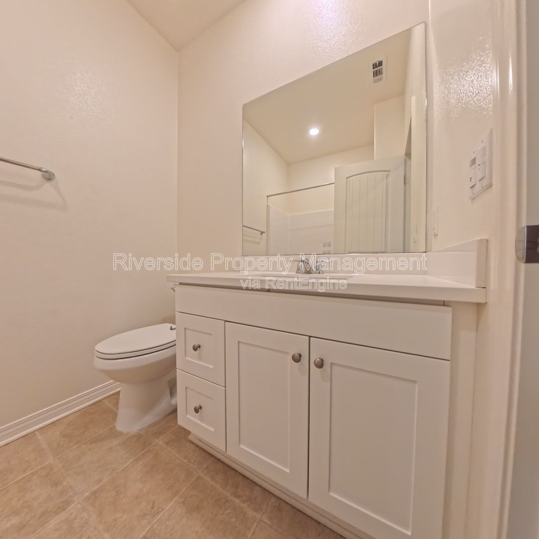 Gallery Image 20