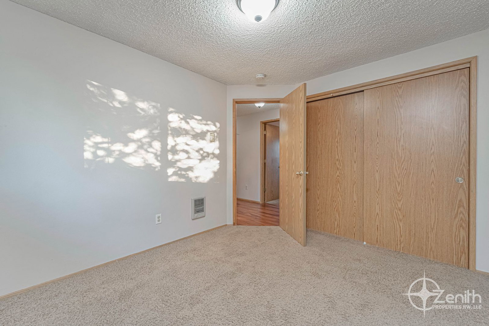 Gallery Image 19