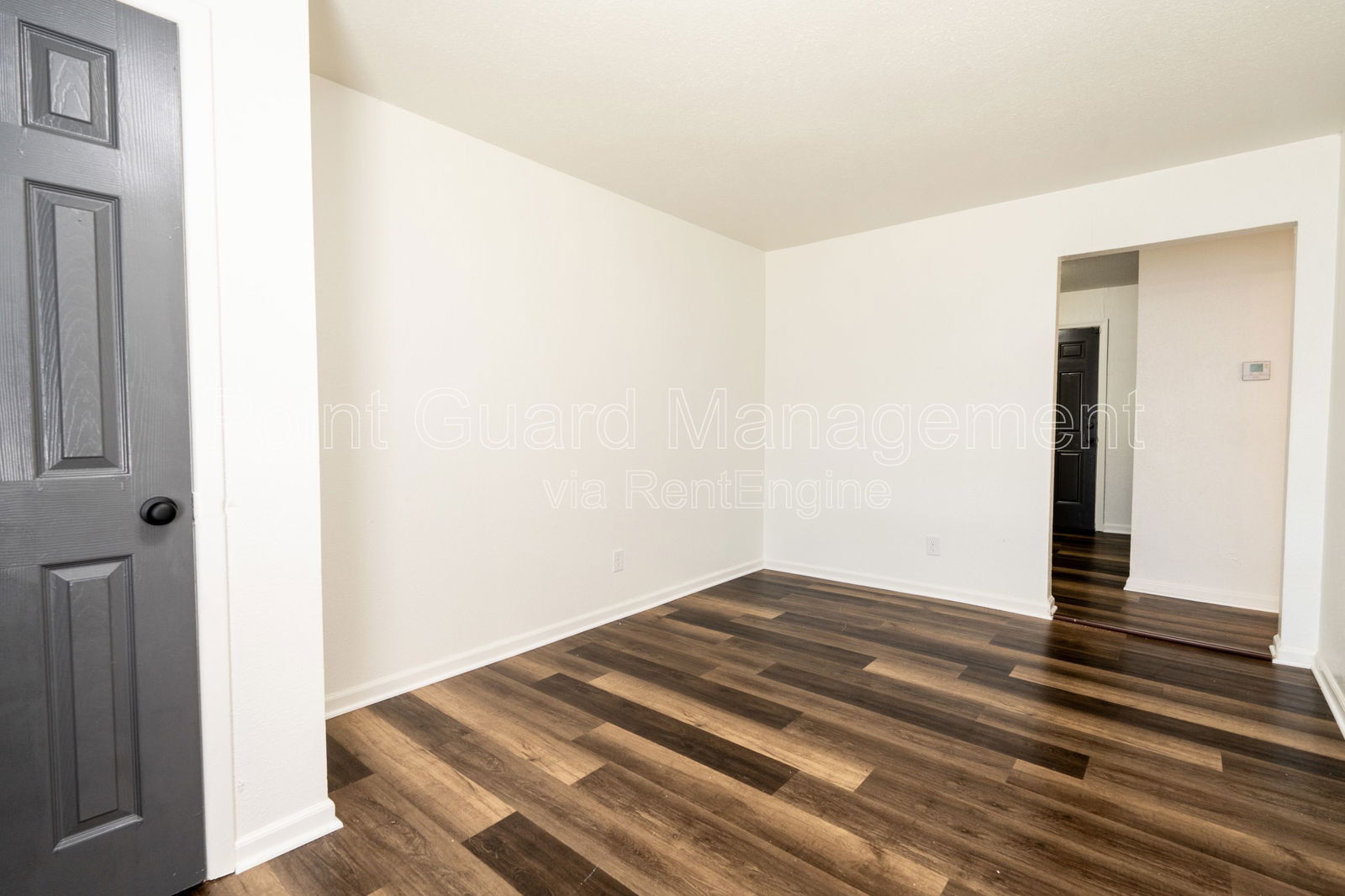Gallery Image 0