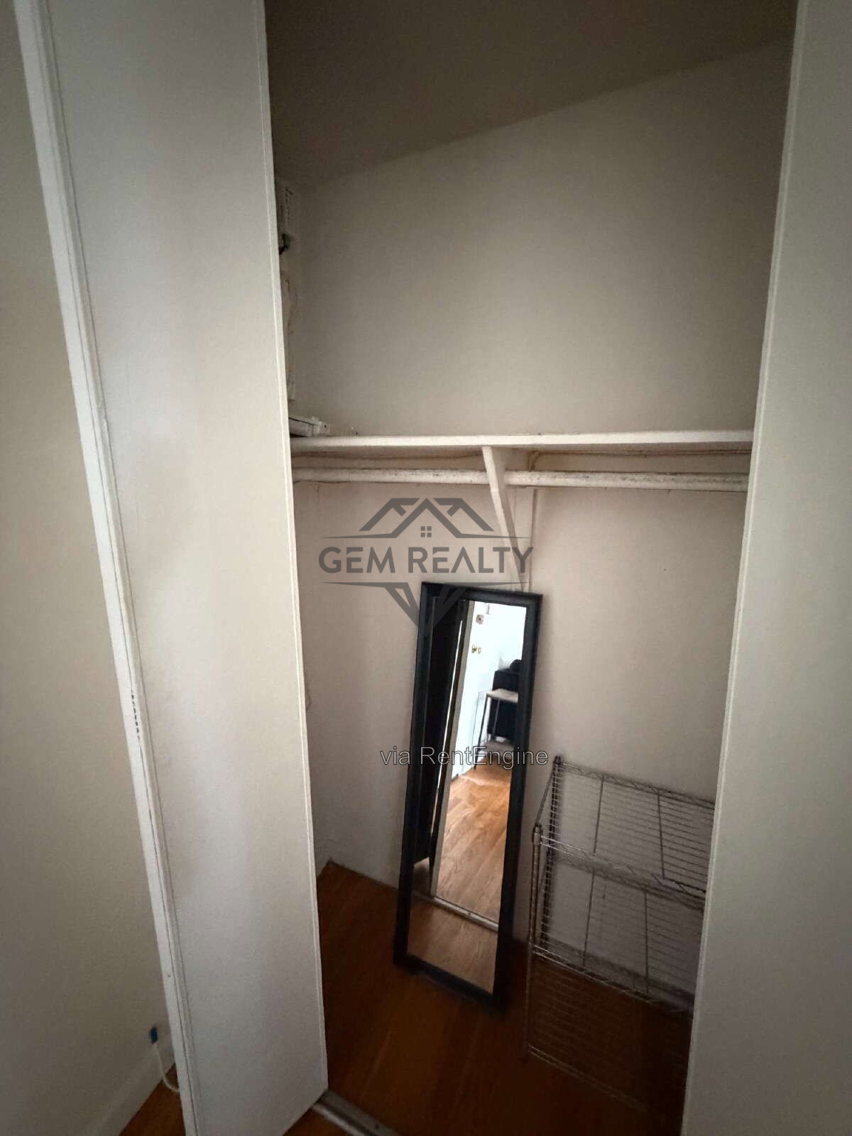 Gallery Image 9