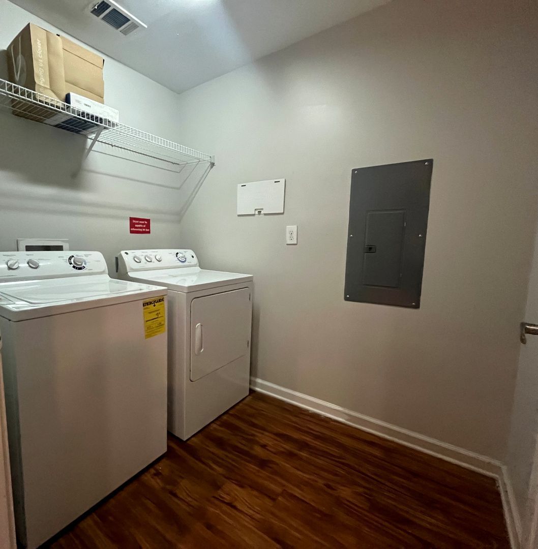 Gallery Image 12