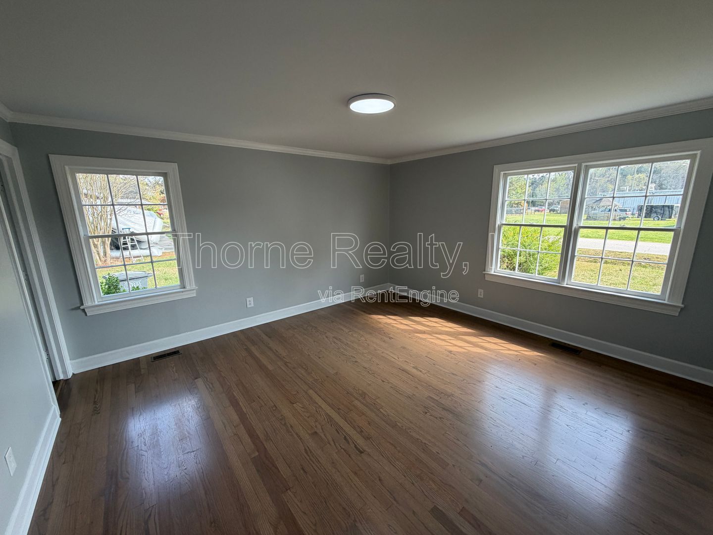 Gallery Image 16