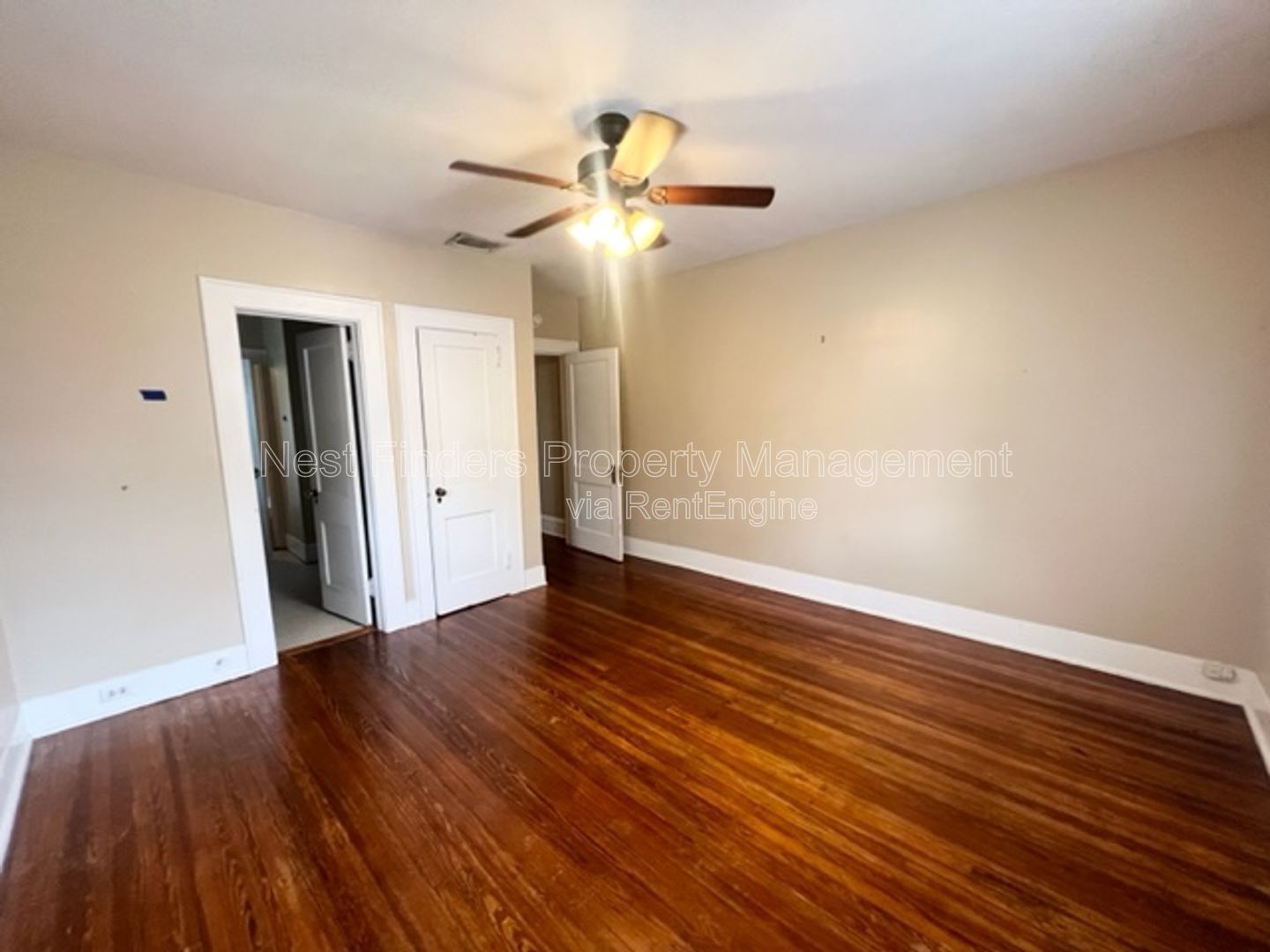 Gallery Image 15