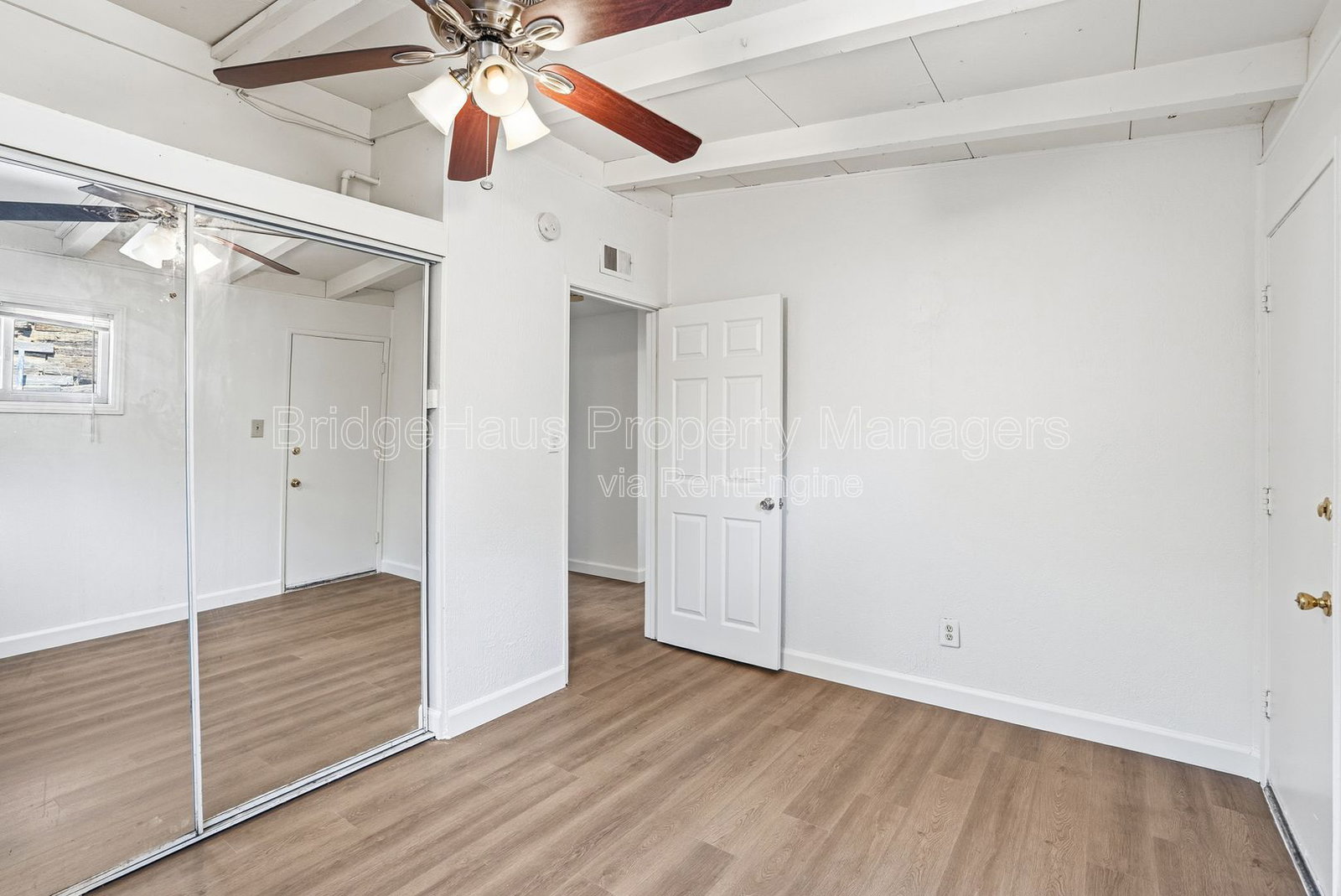 Gallery Image 38
