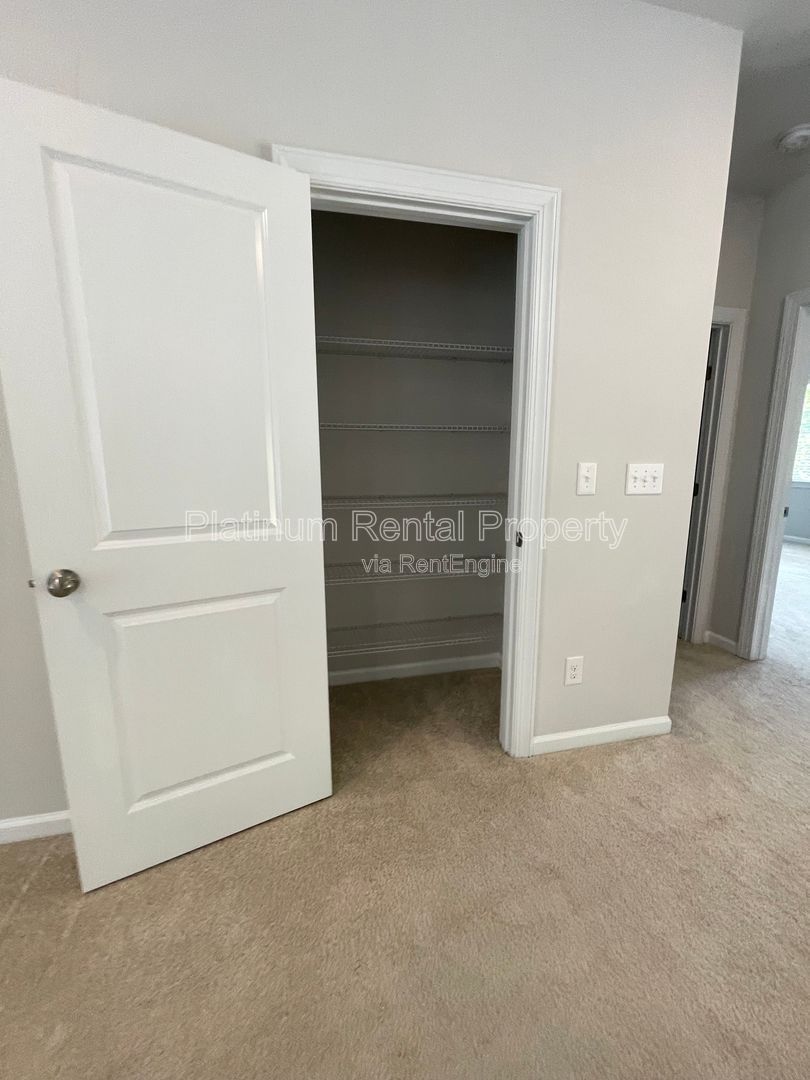 Gallery Image 62