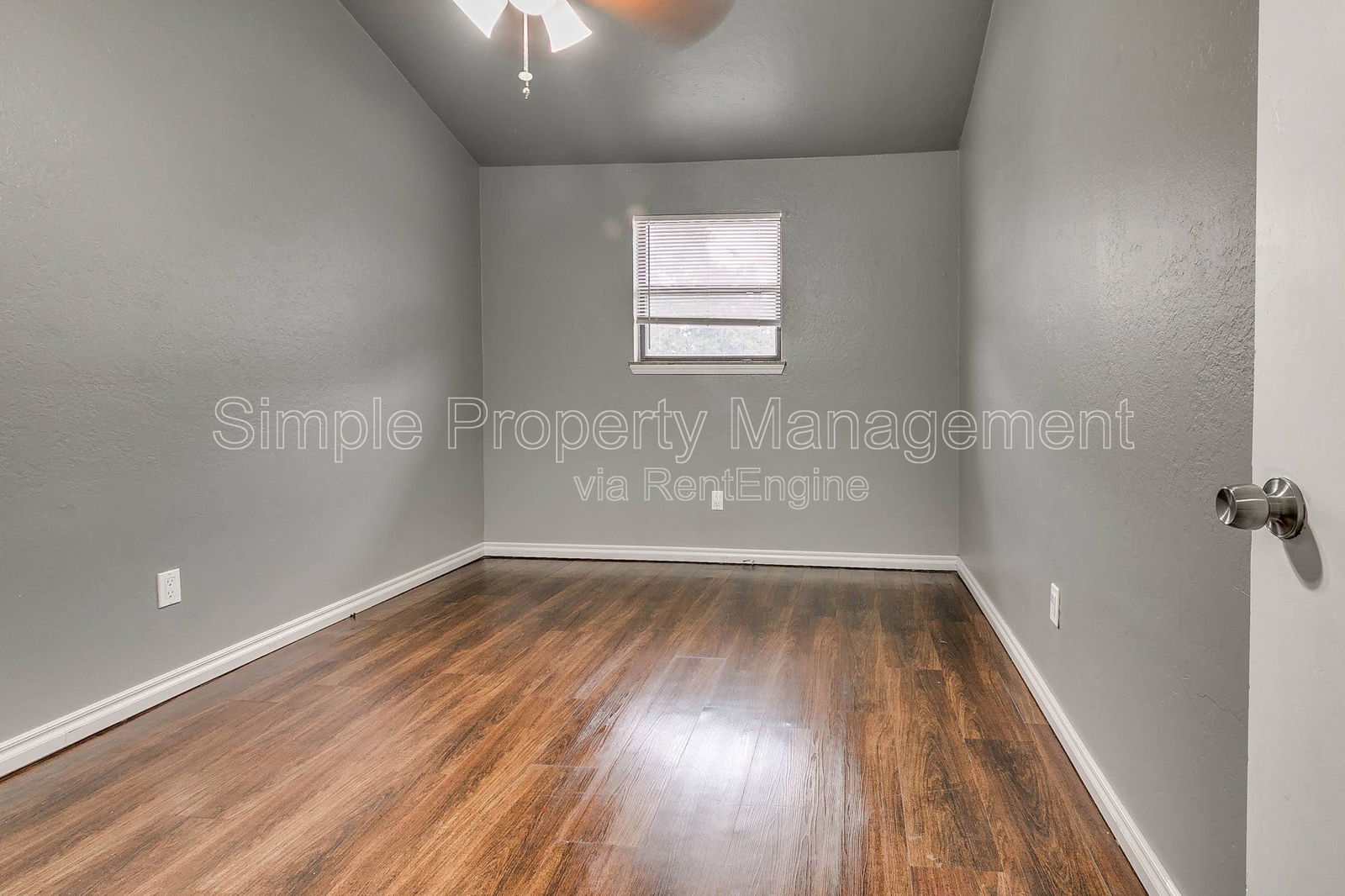 Gallery Image 15
