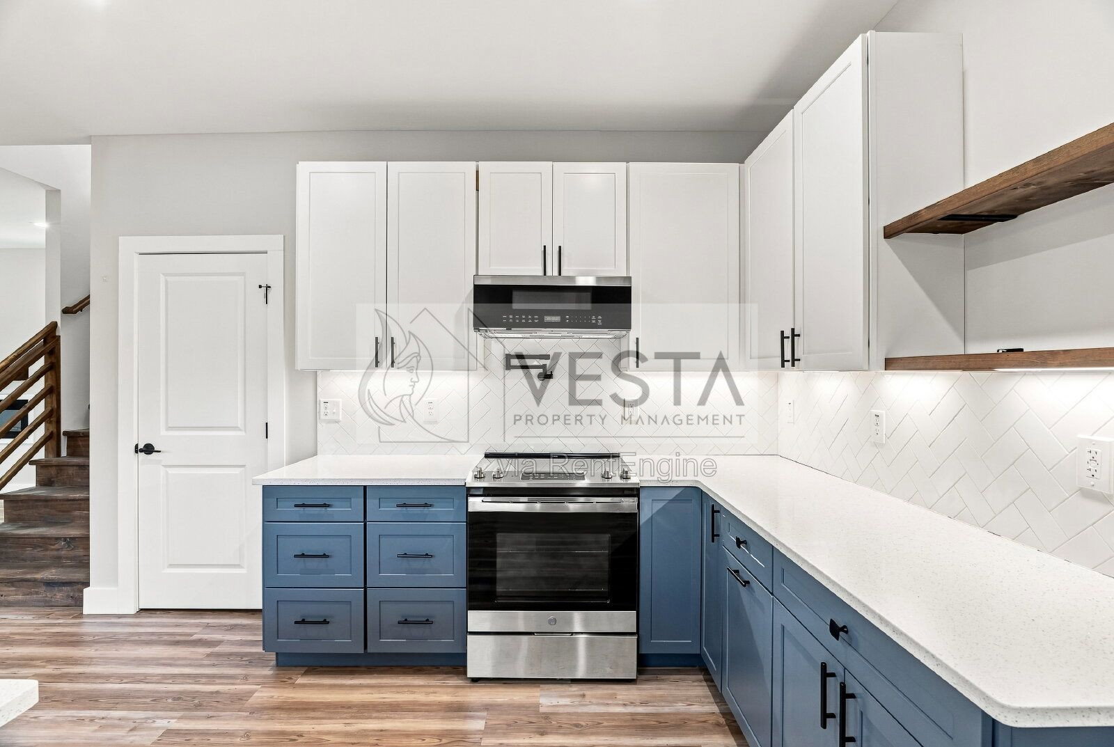 Gallery Image 13